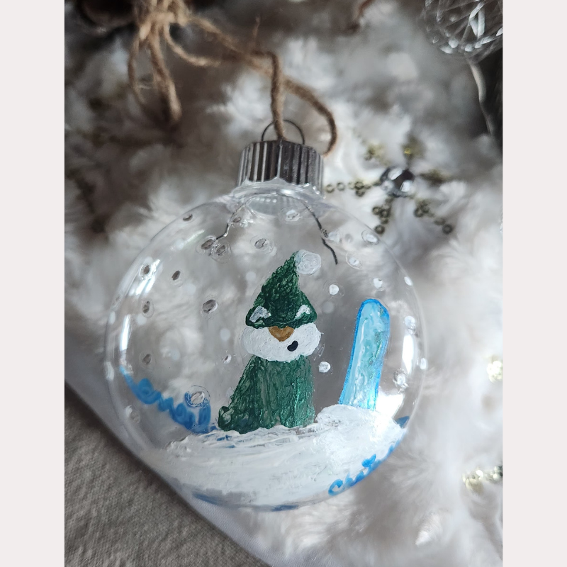 Kitty Snowboarding Gnome "Believe" Disc Ornament!